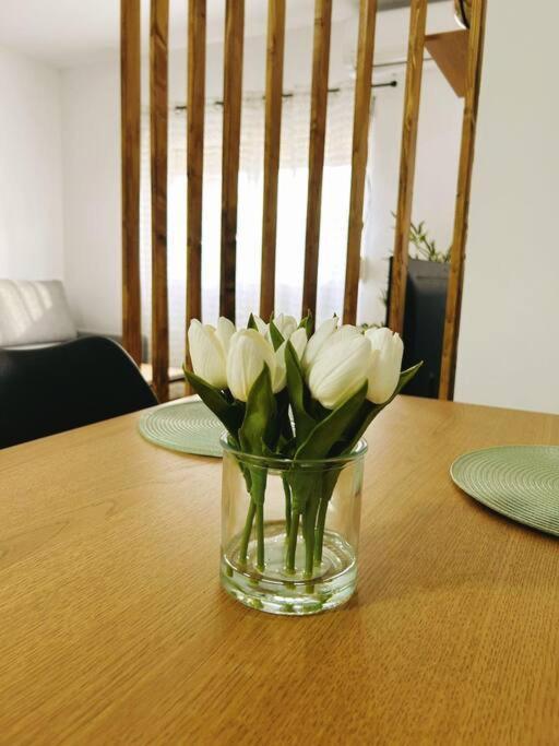 Apartment In The Heart Of มาลากา ภายนอก รูปภาพ